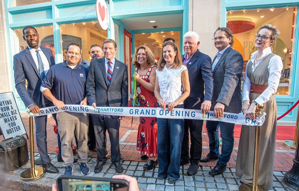 Site Nouveau provides services for 3,500 s/f Hartford Prints store